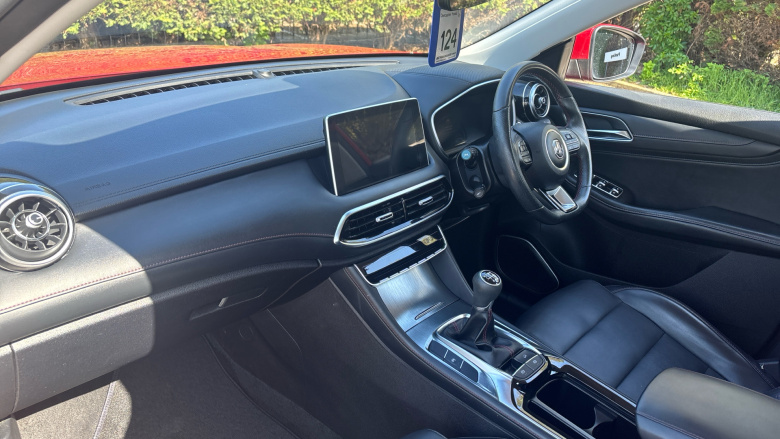 MG Hs 1.5 T-GDI Excite 5dr Petrol Hatchback